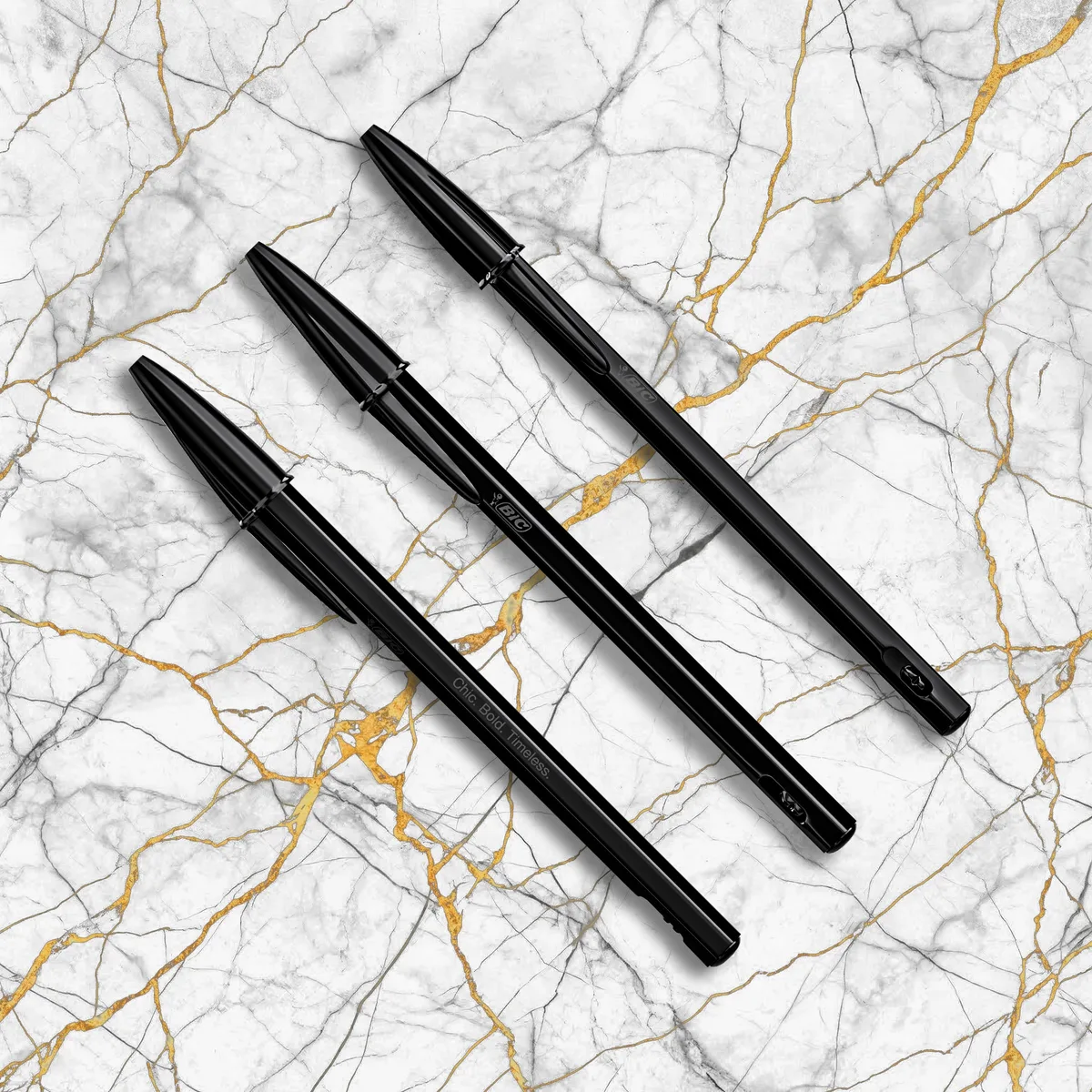 BIC® Cristal® Re'New™ Black
 - 3460001092-lifestyle-printed-dg-02.jpg